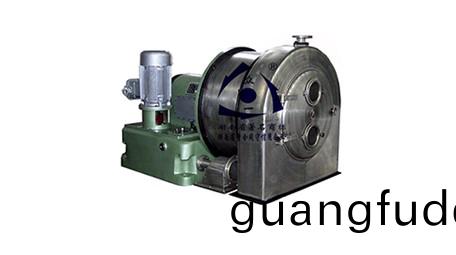 臥(wo)式(shi)離心(xin)卸(xie)料離(li)心機(ji)IW