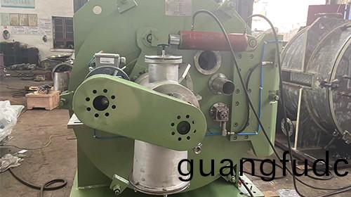 如(ru)何(he)安全(quan)撡(cao)作離(li)心機？